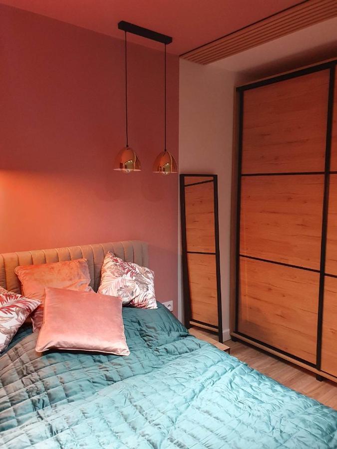 Apartament 3 Pokojowy Lub Pokoj W Mieszkaniu W Nowym Bloku Warszawa Eksteriør billede