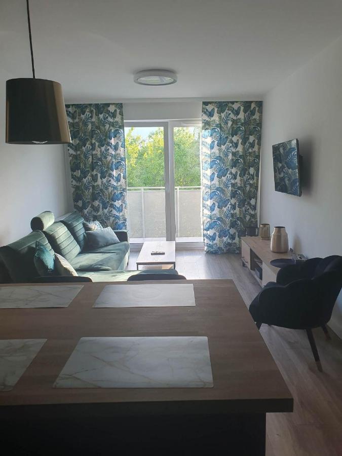 Apartament 3 Pokojowy Lub Pokoj W Mieszkaniu W Nowym Bloku Warszawa Eksteriør billede