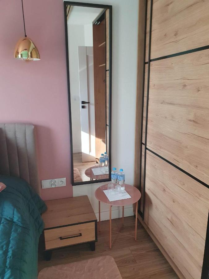 Apartament 3 Pokojowy Lub Pokoj W Mieszkaniu W Nowym Bloku Warszawa Eksteriør billede
