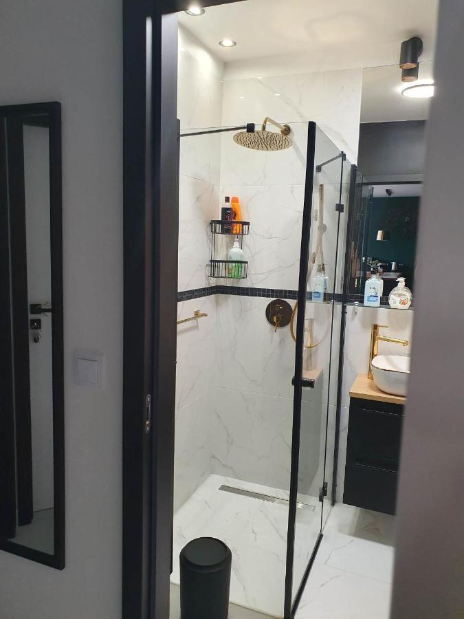 Apartament 3 Pokojowy Lub Pokoj W Mieszkaniu W Nowym Bloku Warszawa Eksteriør billede